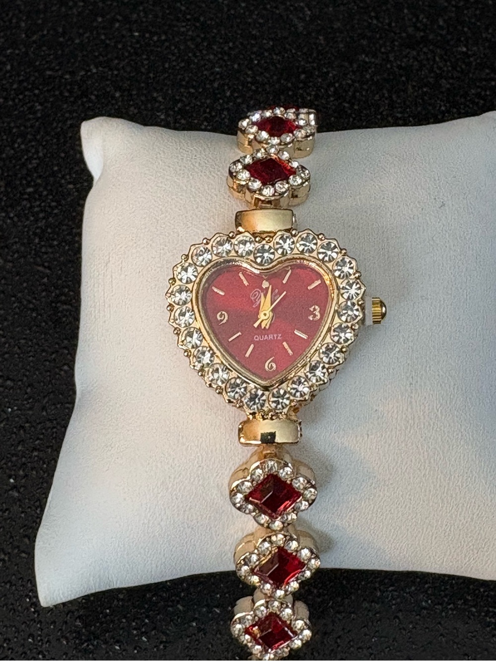 Watch- Ruby simulated Heart Gold Tone alloy material Watch Bracelet Diamond-Ac